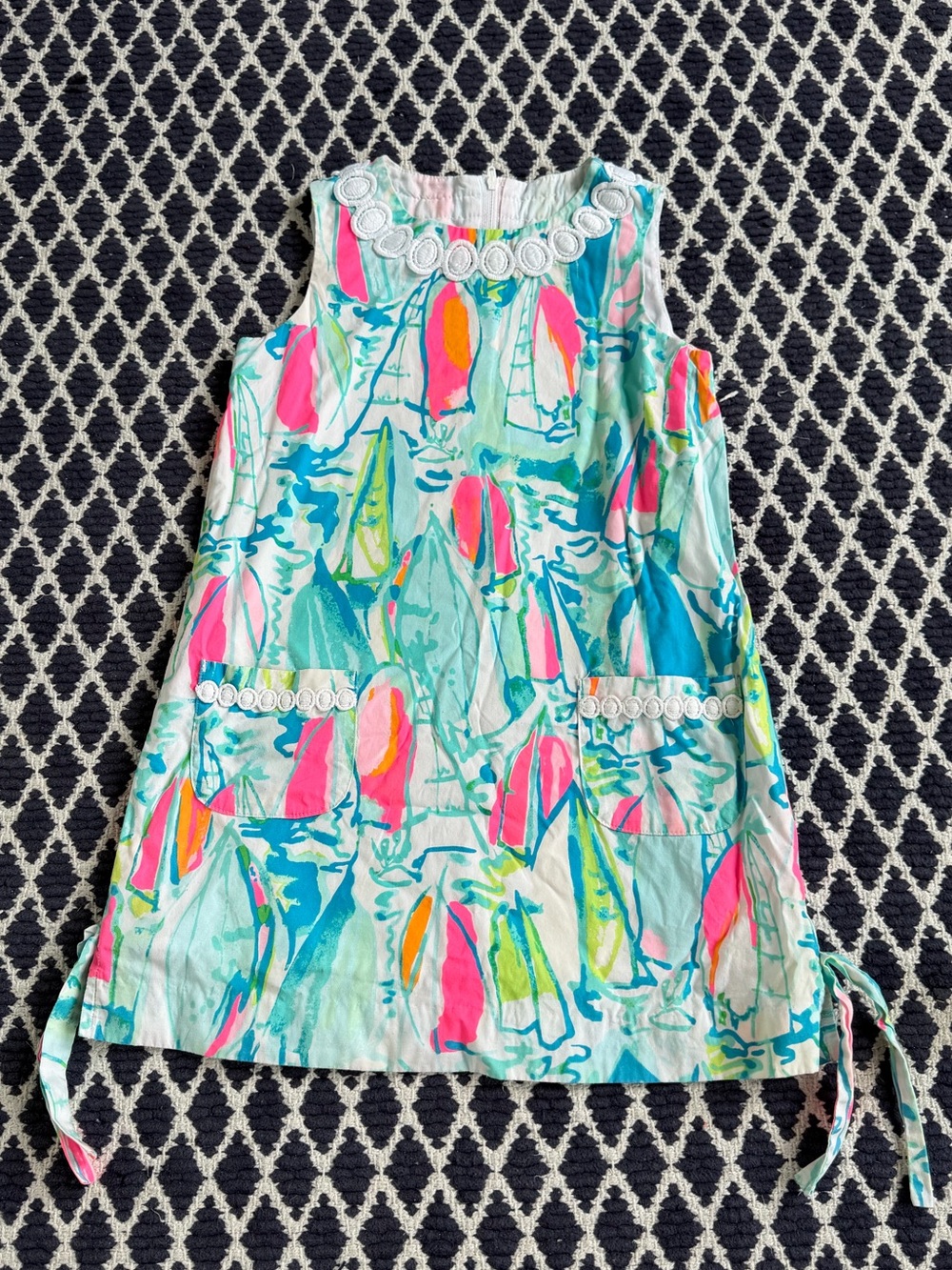 Girls Lilly Pulitzer Colorful Sailboat Print Sleeveless Shift Dress size 6